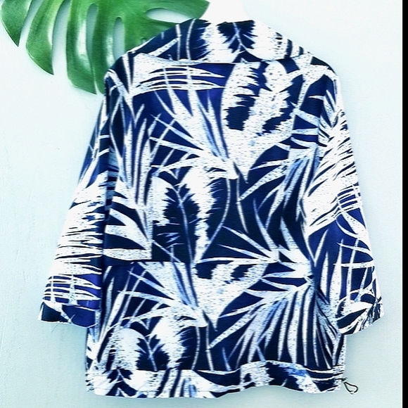 Chico's Zenergy Lightweight Jacket | SZ•2 - Picture 2 of 8